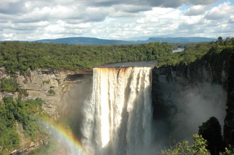Водопад Кайетур (Гайана)