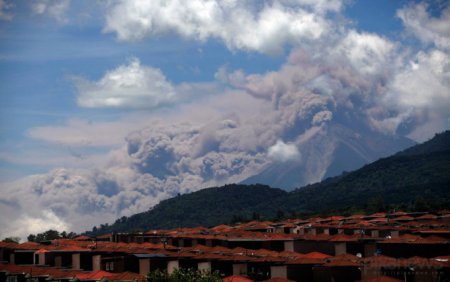 Самые мощные извержения вулканов в 2012 году