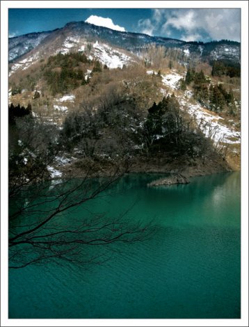 Малахитовые реки префектуры Тояма